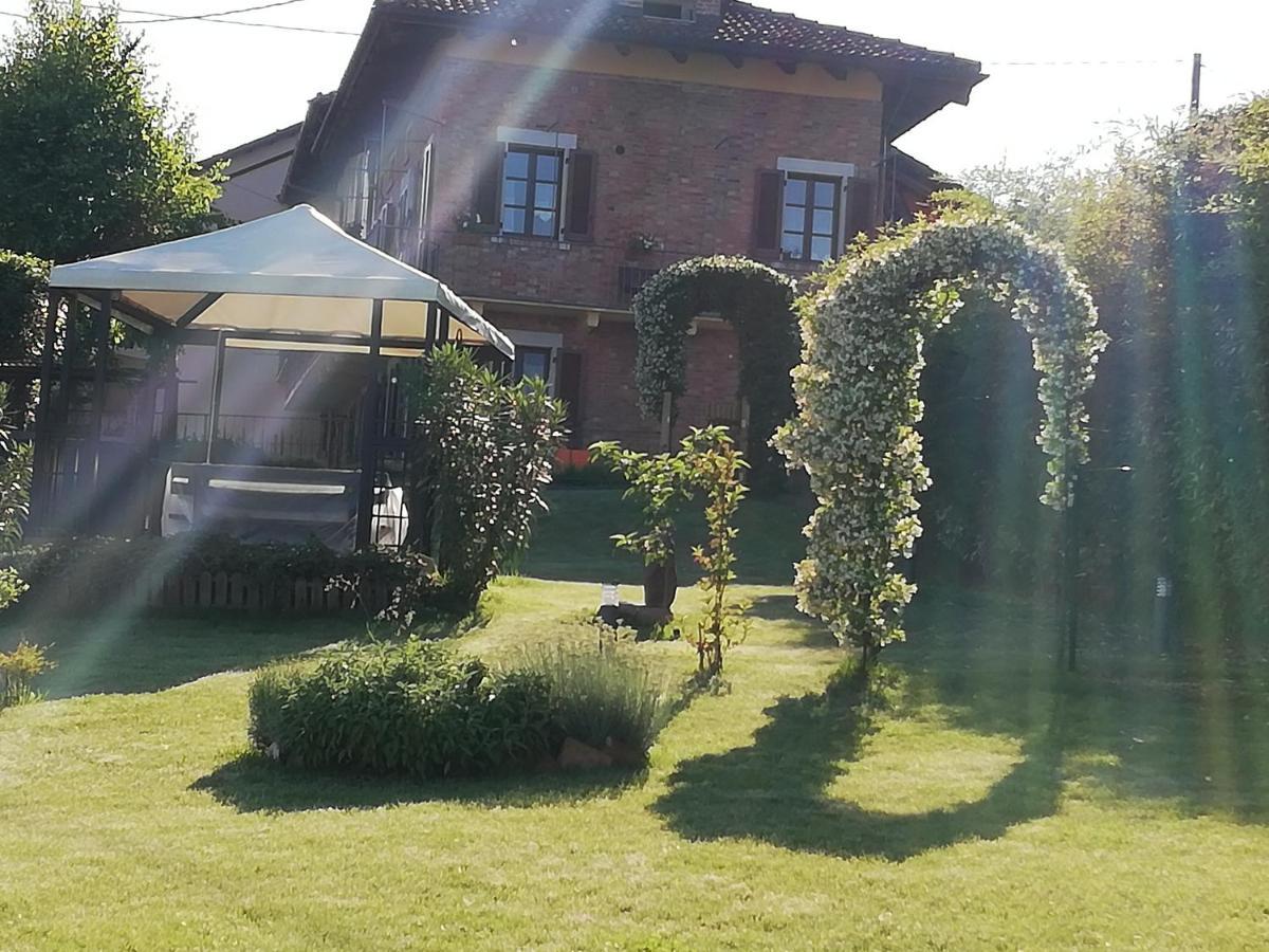 Hotel A Ca Ed Franca E Giaco La Morra Exteriér fotografie